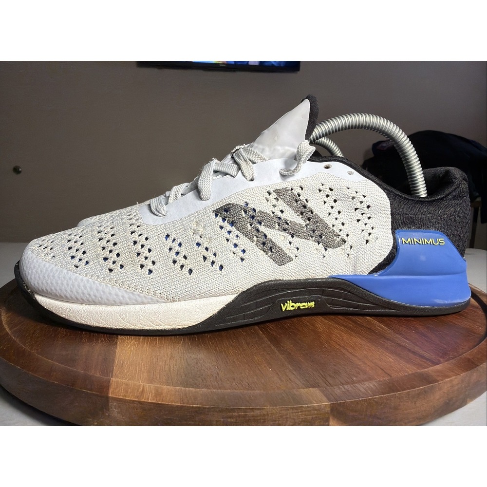 New Balance Minimus Prevail Women 9.5 Gray Blue Training Shoes WXMPRG1